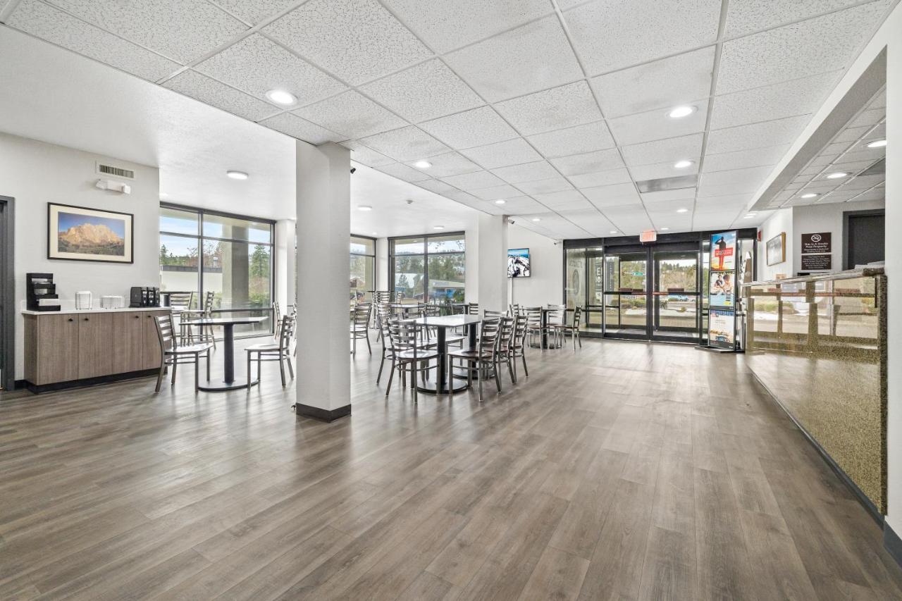 Red Lion Inn & Suites Deschutes River - Bend Dış mekan fotoğraf
