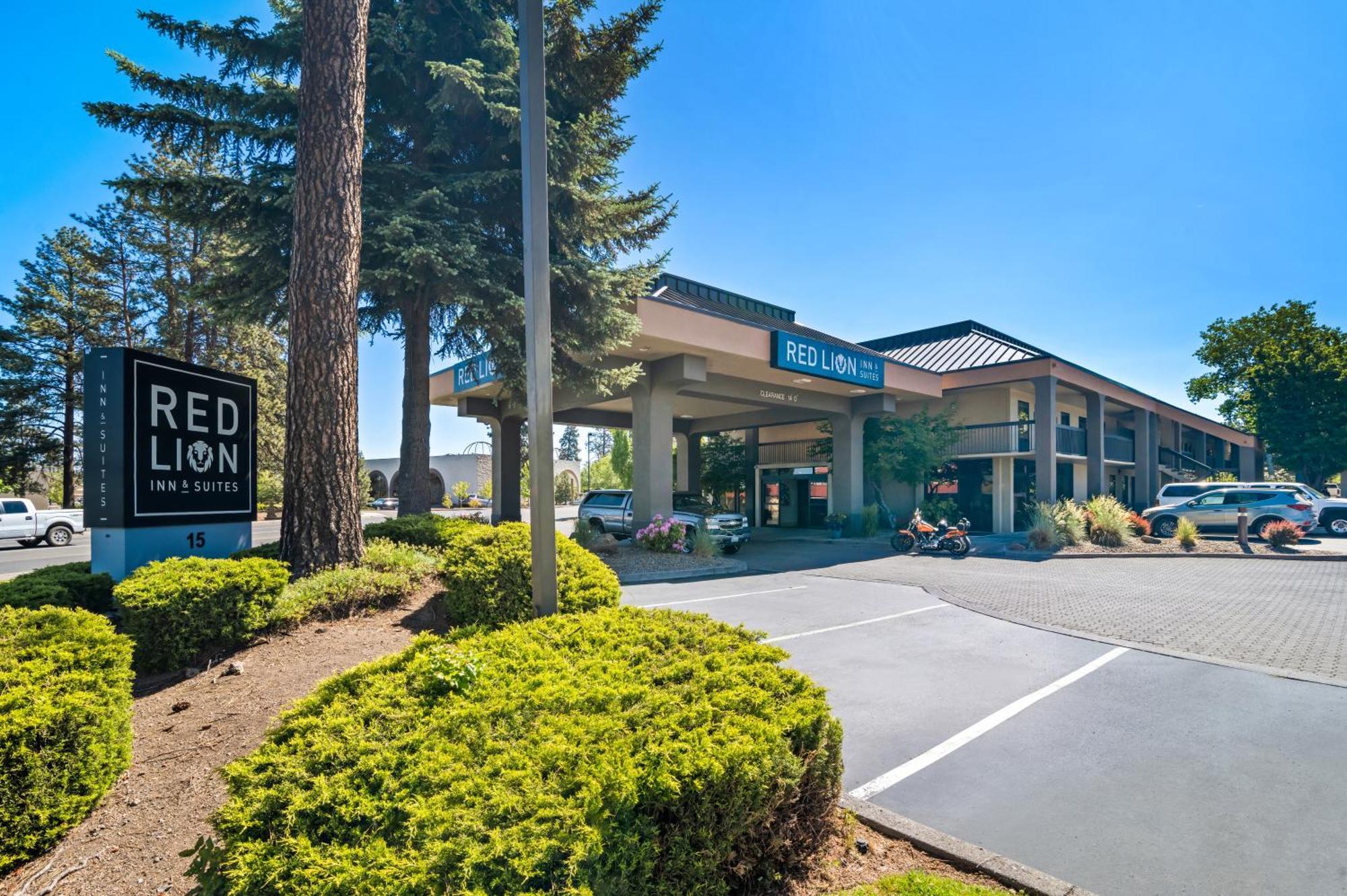 Red Lion Inn & Suites Deschutes River - Bend Dış mekan fotoğraf