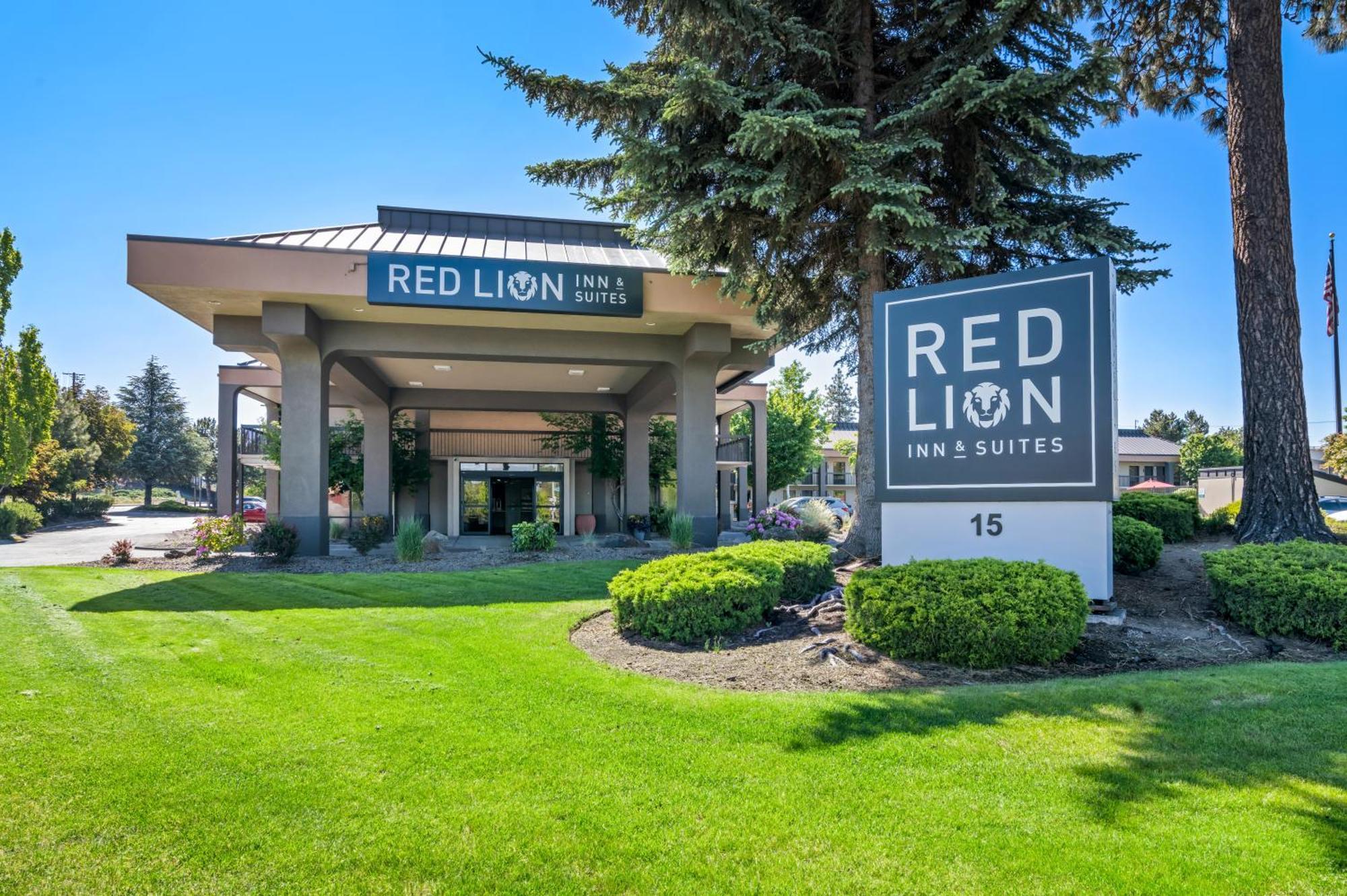 Red Lion Inn & Suites Deschutes River - Bend Dış mekan fotoğraf