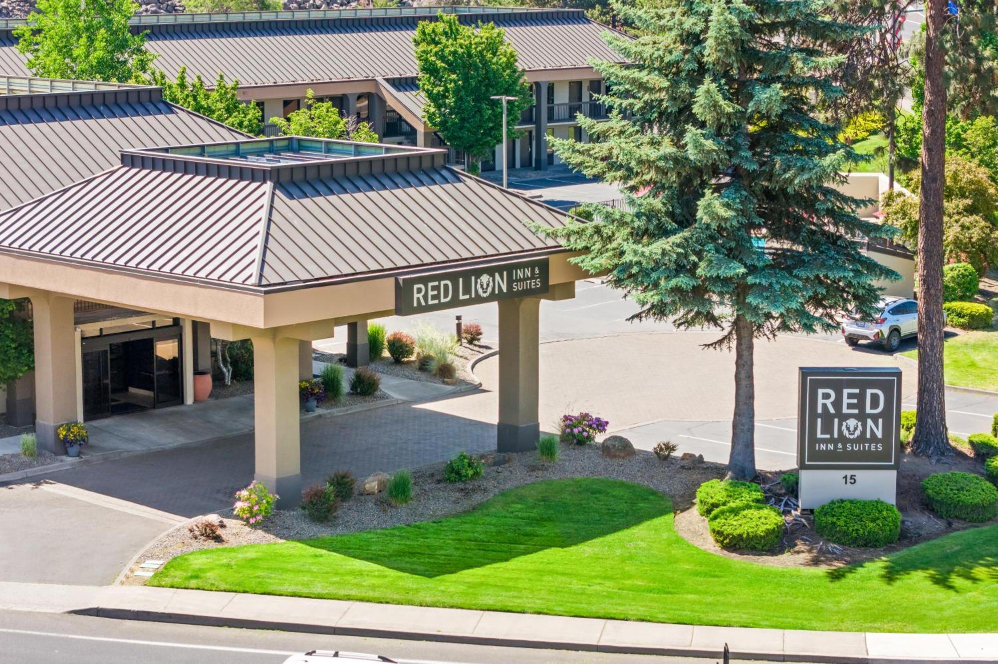 Red Lion Inn & Suites Deschutes River - Bend Dış mekan fotoğraf