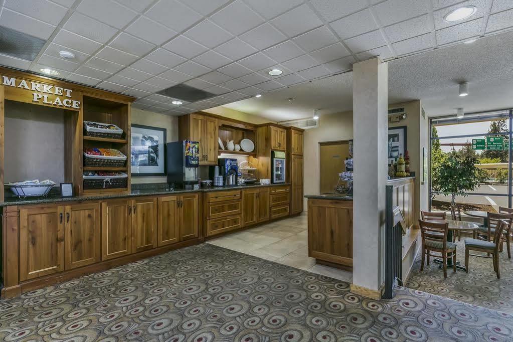 Red Lion Inn & Suites Deschutes River - Bend Dış mekan fotoğraf